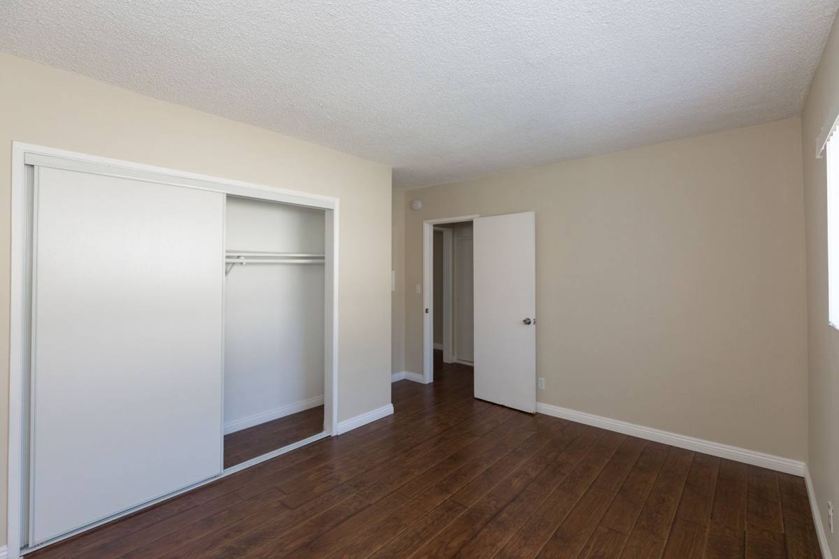 Apartment for rent at 16215 16221 Vanowen St, Van Nuys, CA 91406