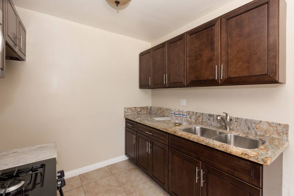 Apartment for rent at 16215 16221 Vanowen St, Van Nuys, CA 91406