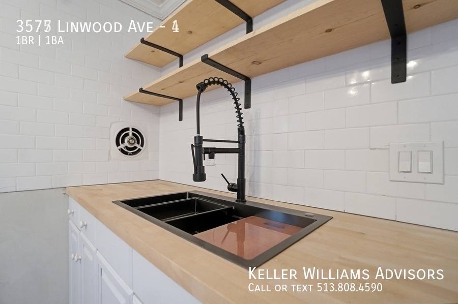 Apartment for rent at 3575 Linwood Ave #4, Cincinnati, OH 45226