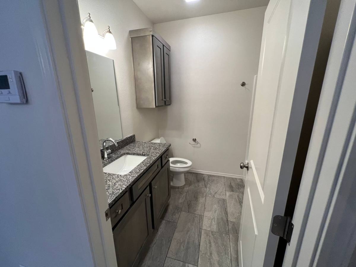 Townhouse for rent at 1124 N 7th St, Wolfforth, TX 79382