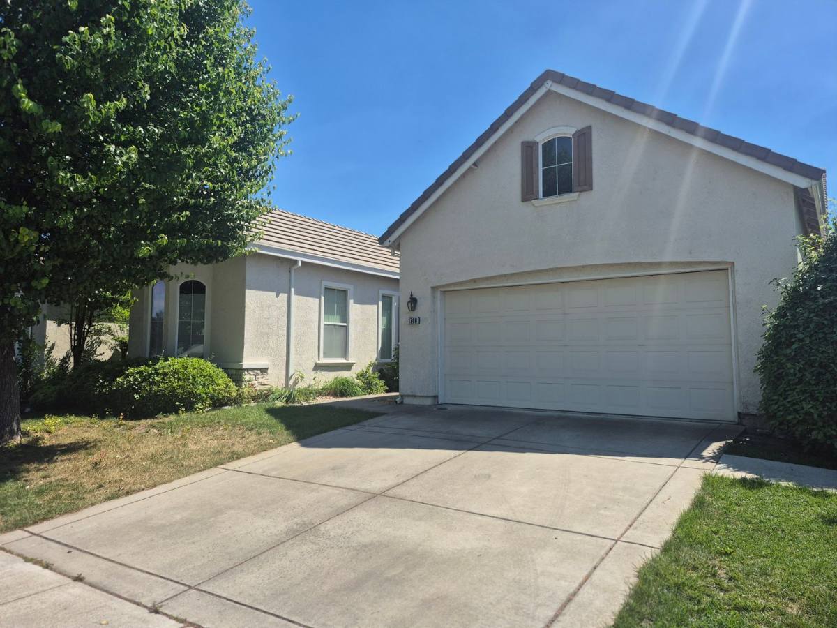 House for rent at 1700 Charm Way, Sacramento, CA 95835