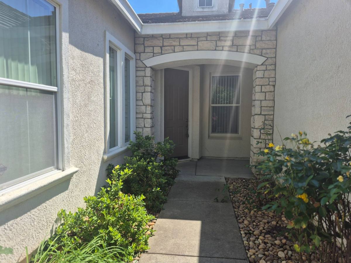 House for rent at 1700 Charm Way, Sacramento, CA 95835