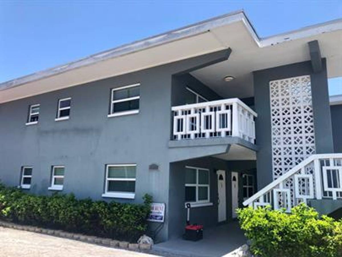 Apartment for rent at 11955 3rd St E, Saint Petersburg, FL 33706