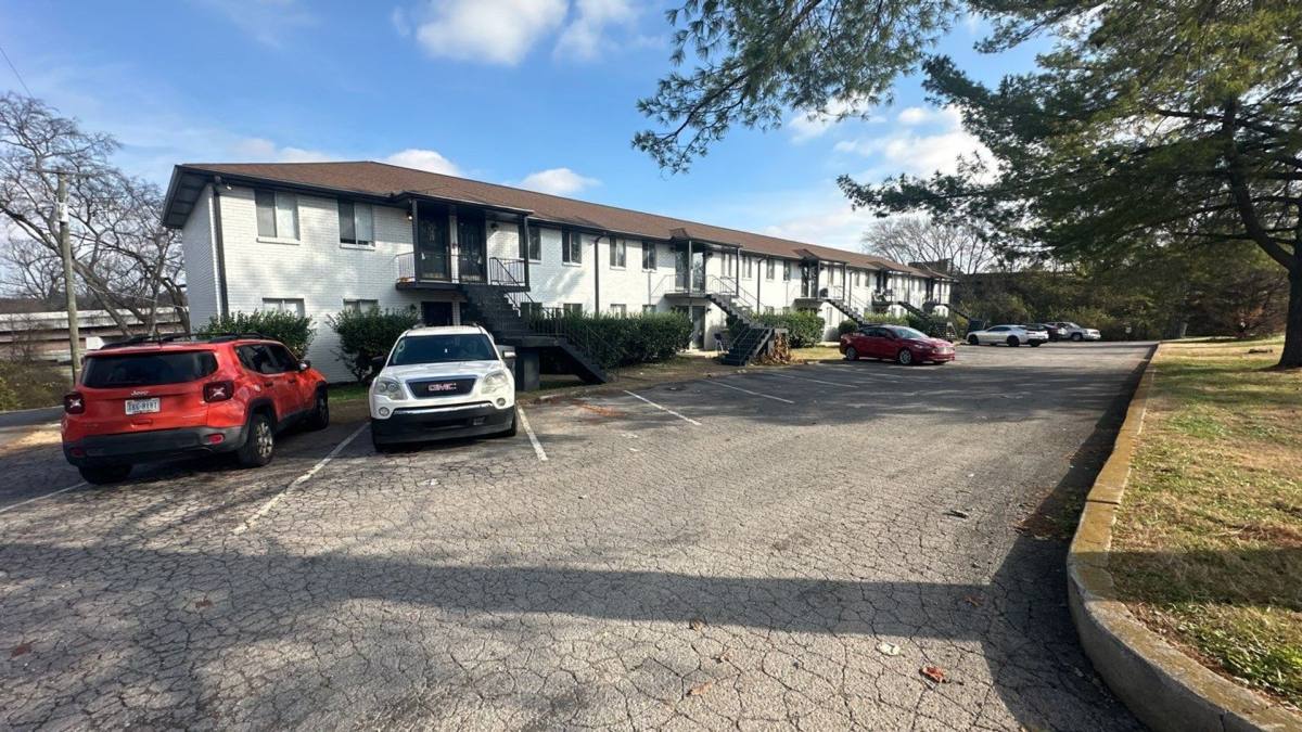 Apartment for rent at 5700 Leslie Ave, Nashville, TN 37209