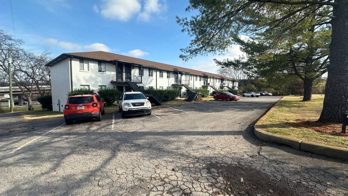 Apartment for rent at 5700 Leslie Ave, Nashville, TN 37209