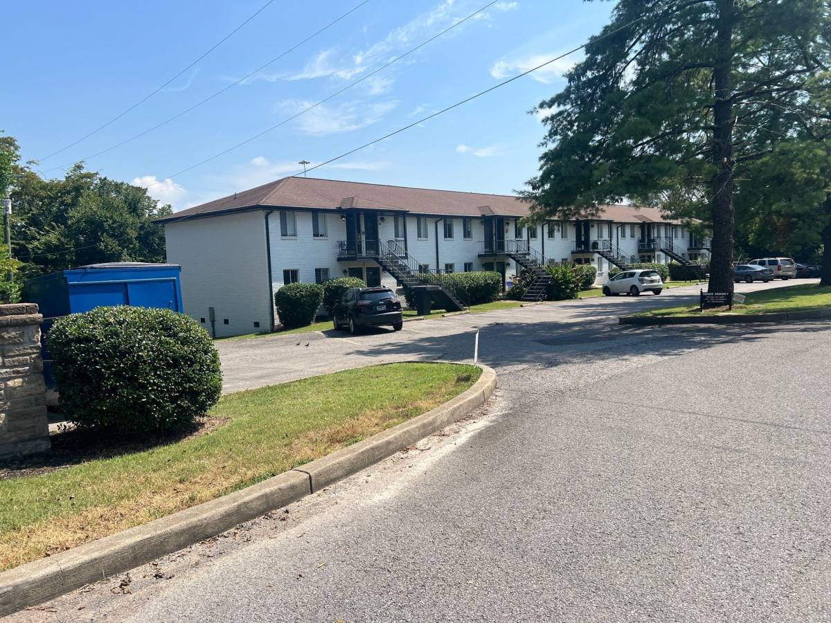 Apartment for rent at 5700 Leslie Ave, Nashville, TN 37209