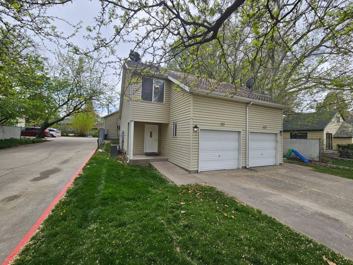 Townhouse for rent at 121 W 100 N, Bountiful, UT 84010