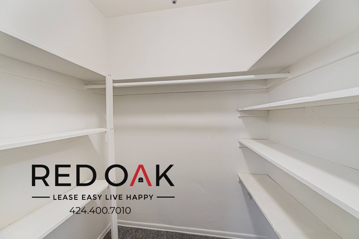 Condo for rent at 1632 N Laurel Ave #225, Los Angeles, CA 90046
