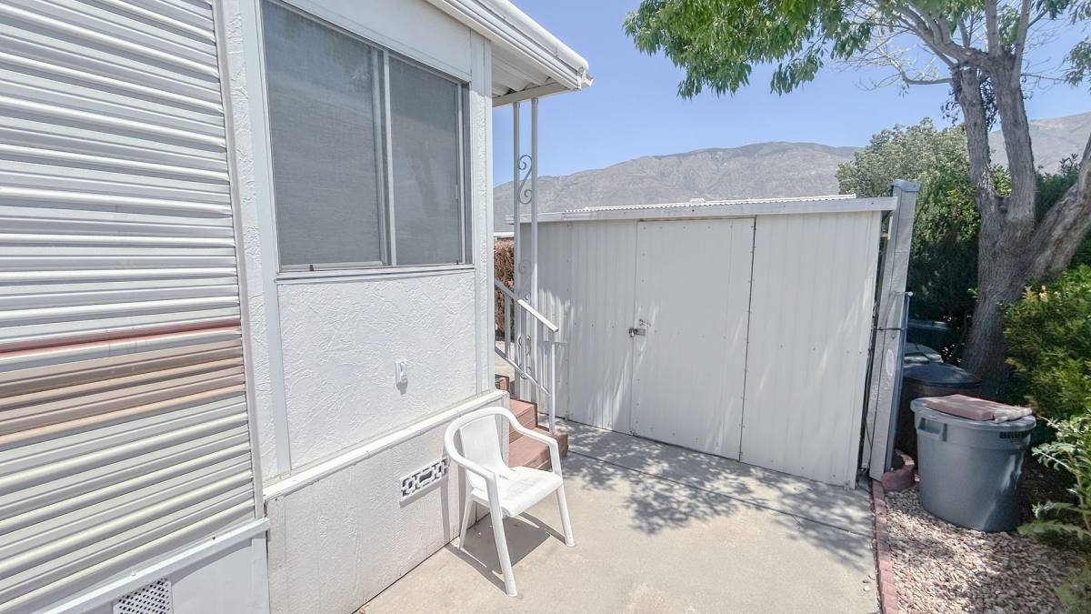 Apartment for rent at 1389 Sierra Dr, San Jacinto, CA 92583