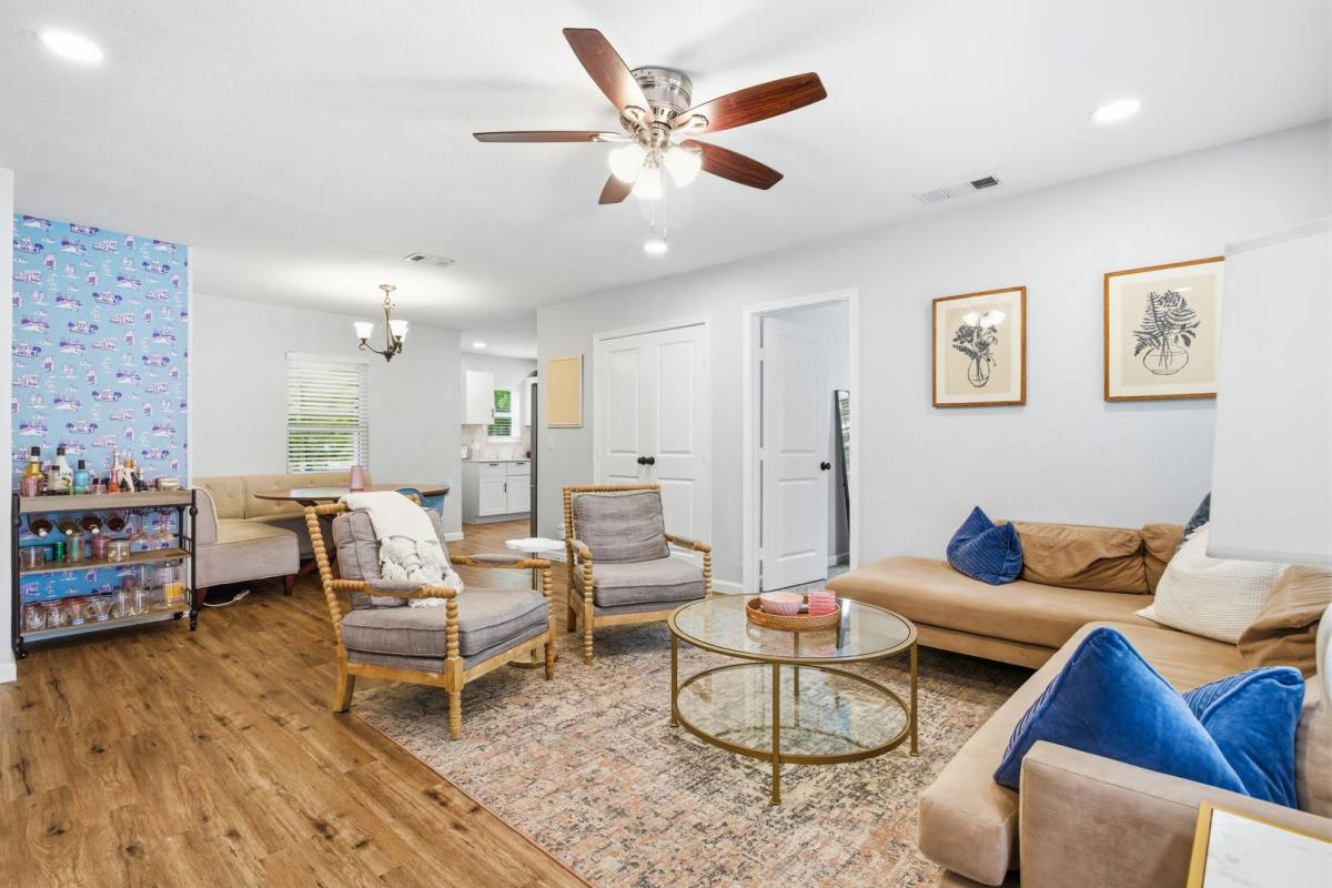 House for rent at 2712 Frazier Ave, Fort Worth, TX 76110