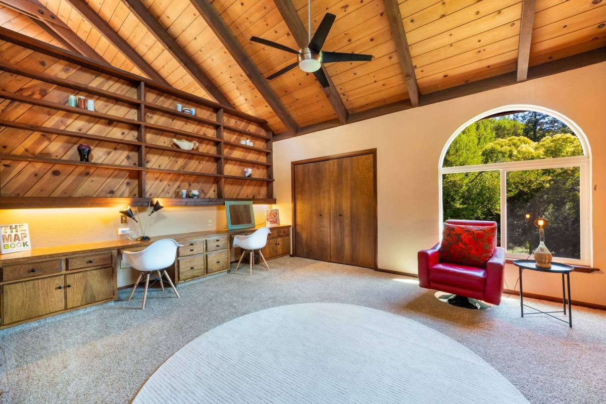 House for rent at 3540 Happy Valley Rd, Santa Rosa, CA 95404