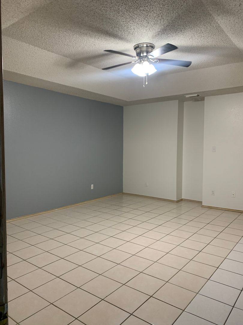 Apartment for rent at 4210 N Main St, McAllen, TX 78504