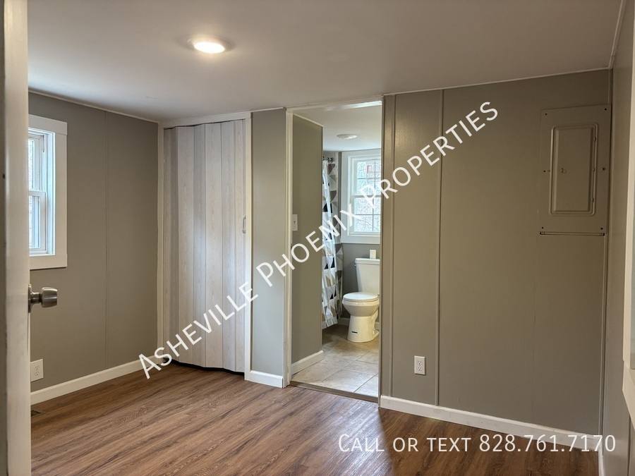 House for rent at 29 Linda Vista Dr, Asheville, NC 28806