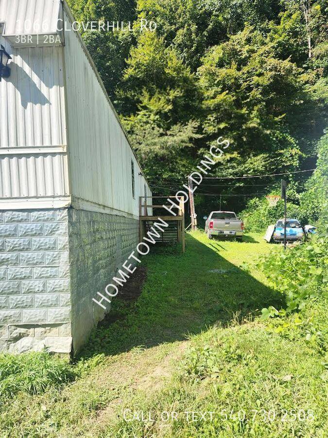 House for rent at 1066 Cloverhill Rd, Raven, VA 24639