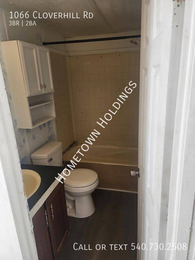 House for rent at 1066 Cloverhill Rd, Raven, VA 24639