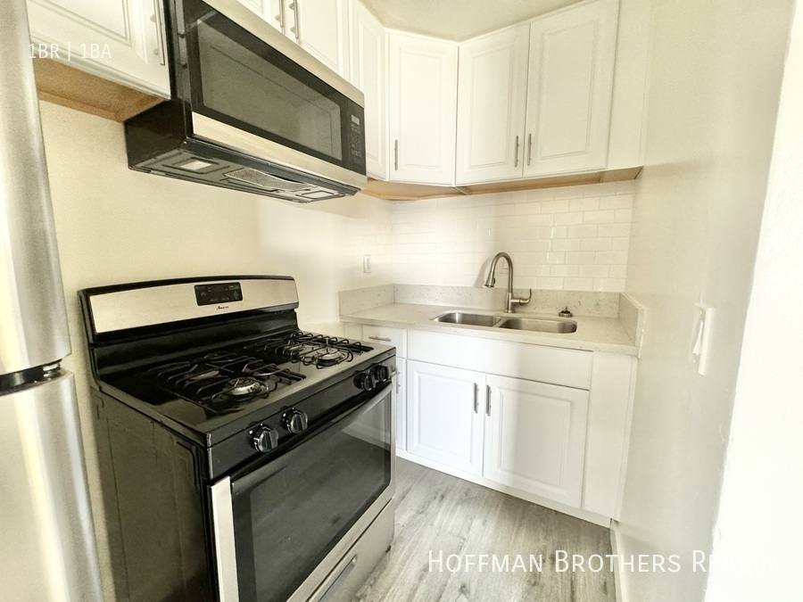 Apartment for rent at 8701 S Figueroa St #203, Los Angeles, CA 90044
