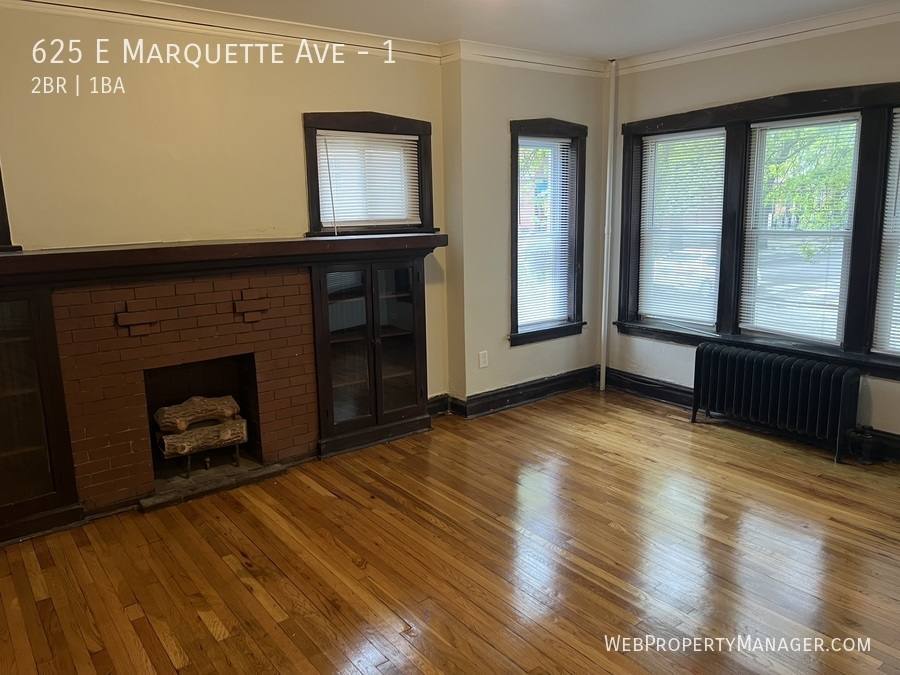 Apartment for rent at 625 E Marquette Ave #1, Chicago, IL 60637
