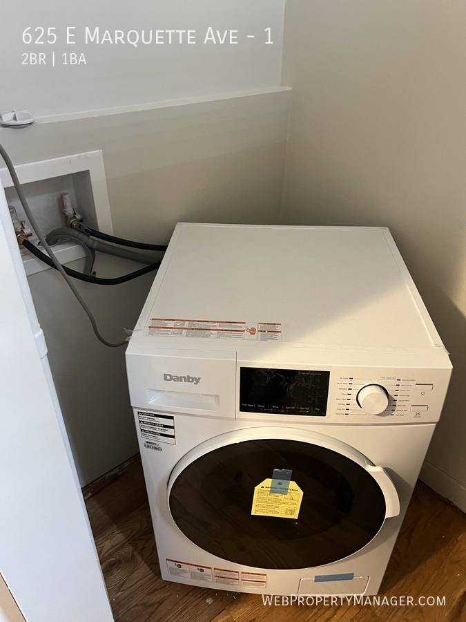 Apartment for rent at 625 E Marquette Ave #1, Chicago, IL 60637