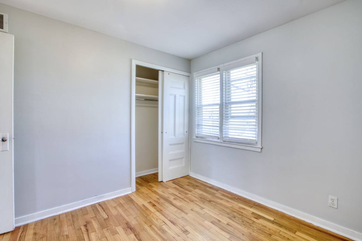 House for rent at 124 Mayflower St, West Hartford, CT 06110