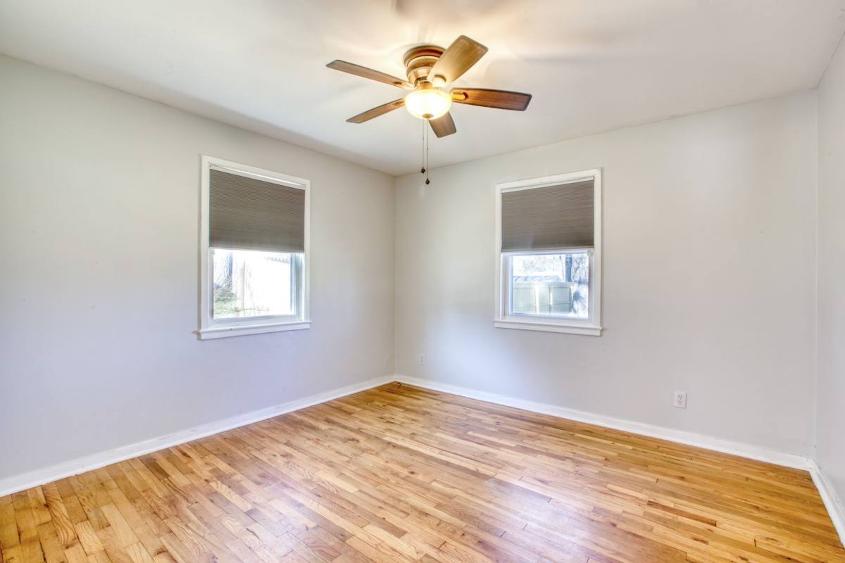 House for rent at 124 Mayflower St, West Hartford, CT 06110