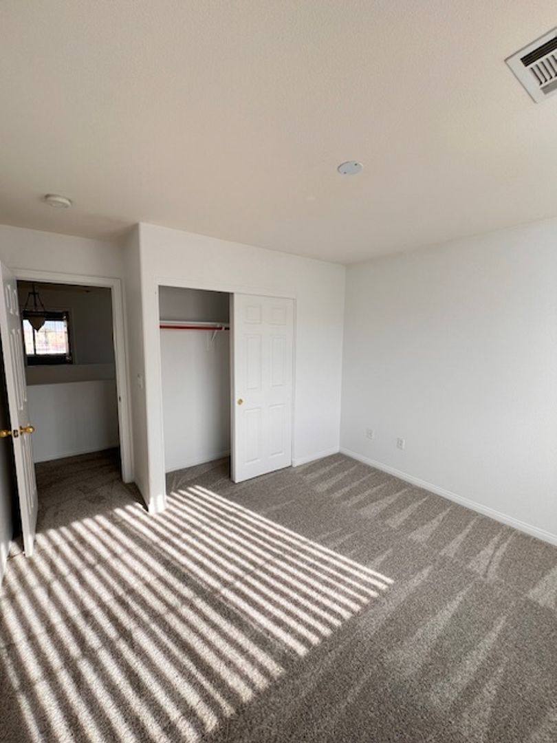 House for rent at 5473 Tinker Toy Ave, Las Vegas, NV 89139