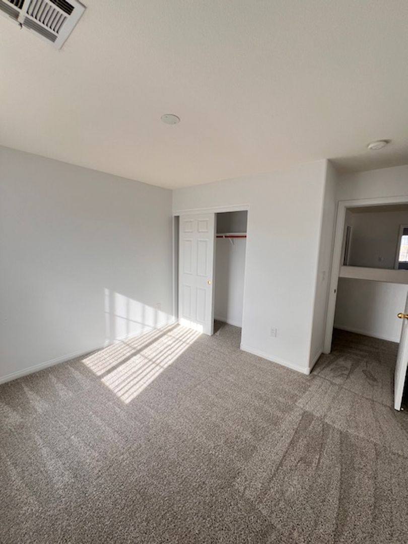 House for rent at 5473 Tinker Toy Ave, Las Vegas, NV 89139