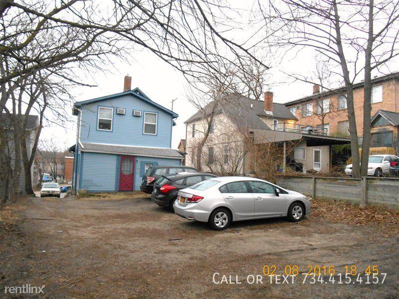 Apartment for rent at 537 S 4th Ave #3, Ann Arbor, MI 48104