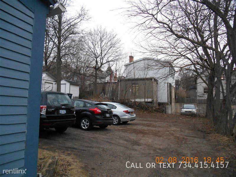 Apartment for rent at 537 S 4th Ave #3, Ann Arbor, MI 48104