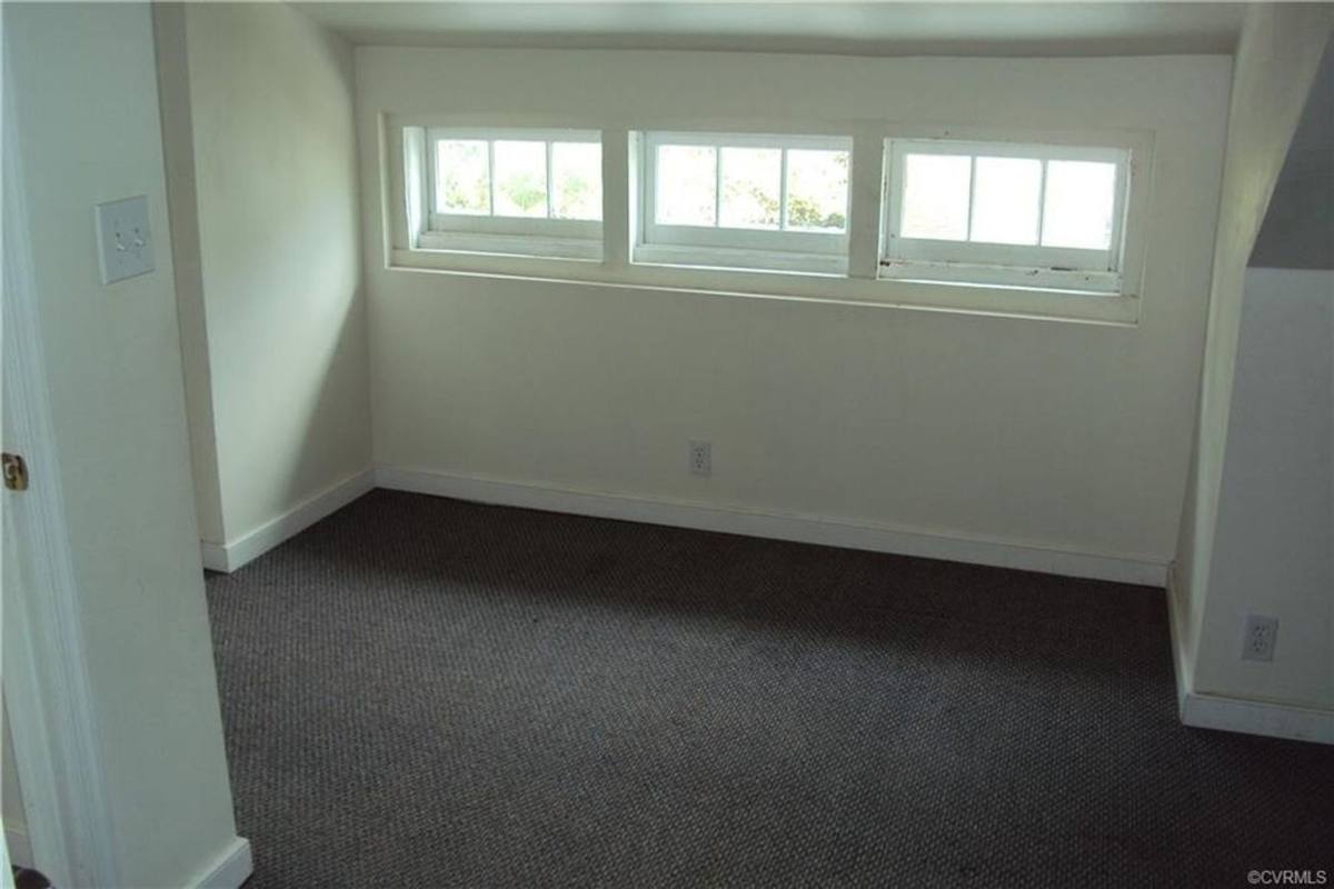 Apartment for rent at 1016 Pecan Ave, Hopewell, VA 23860