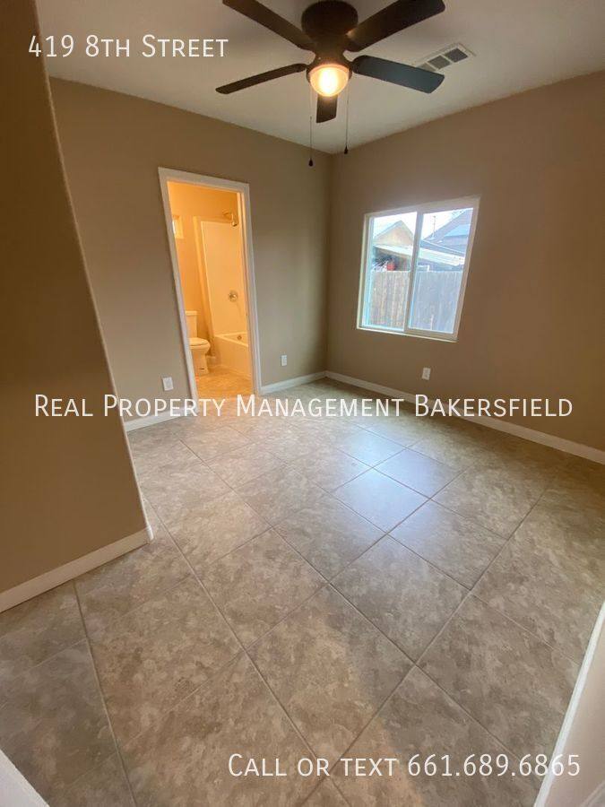 House for rent at 419 8th St, Bakersfield, CA 93304