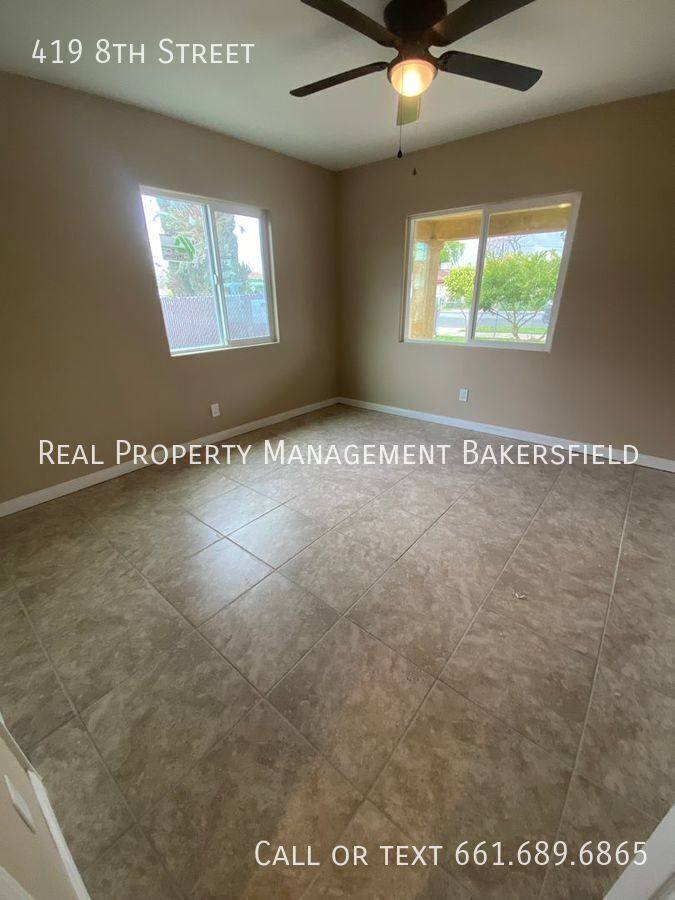 House for rent at 419 8th St, Bakersfield, CA 93304