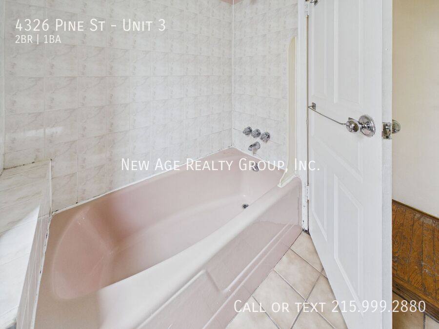 Apartment for rent at 4326 Pine St #3, Philadelphia, PA 19104