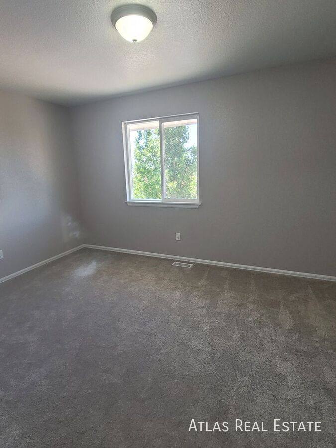 Townhouse for rent at 5447 N Fiesta Lane, Colorado Springs, CO 80918