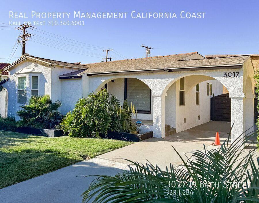 House for rent at 3017 W 84th St, Inglewood, CA 90305