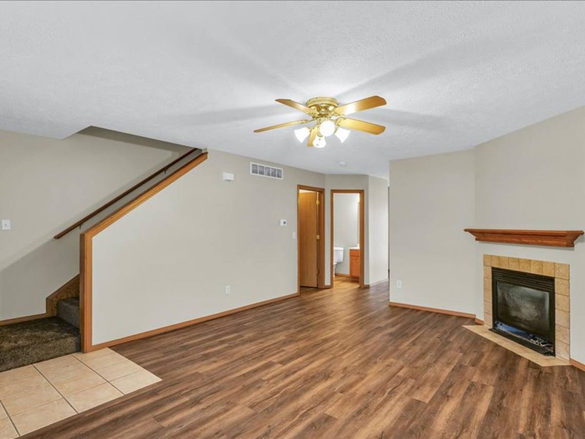 Townhouse for rent at 1017-1025 Maple Hill Rd, Bloomington, IL 61705