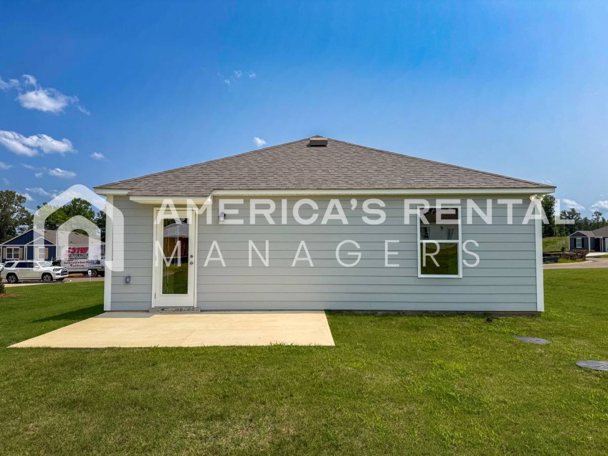 House for rent at 11306 Tulip Trace, Tuscaloosa, AL 35405