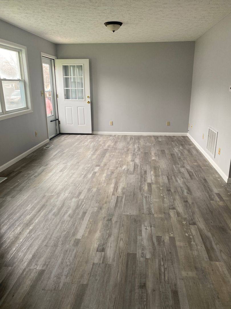 Apartment for rent at 307 Harrison St, Crawfordsville, IN 47933