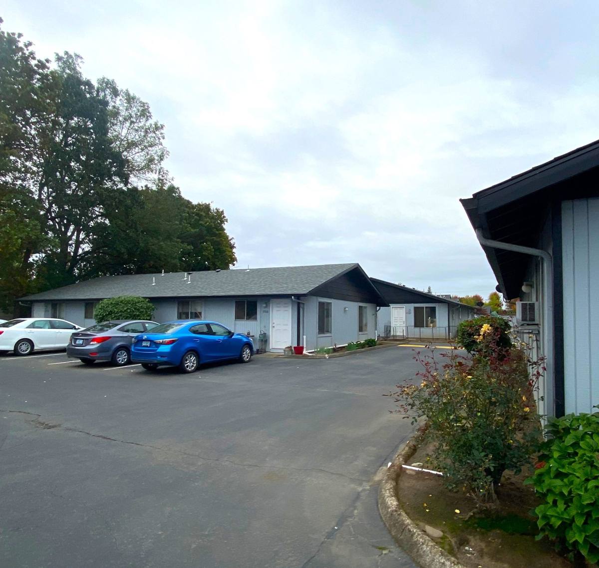 Apartment for rent at 3522-3586 Anita Dr NE 3502-3575 Manor, Salem, OR 97301