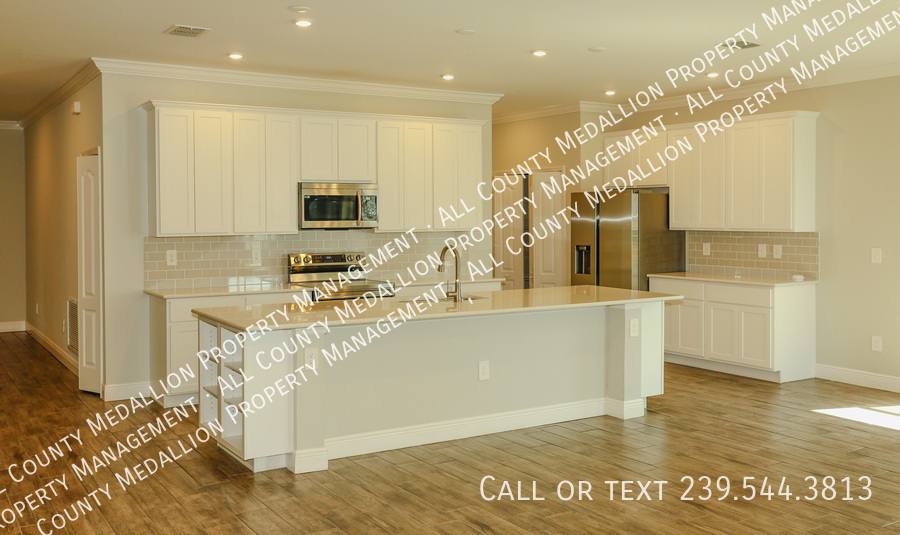 House for rent at 8792 Cascade Price Circle, North Fort Myers, FL 33917