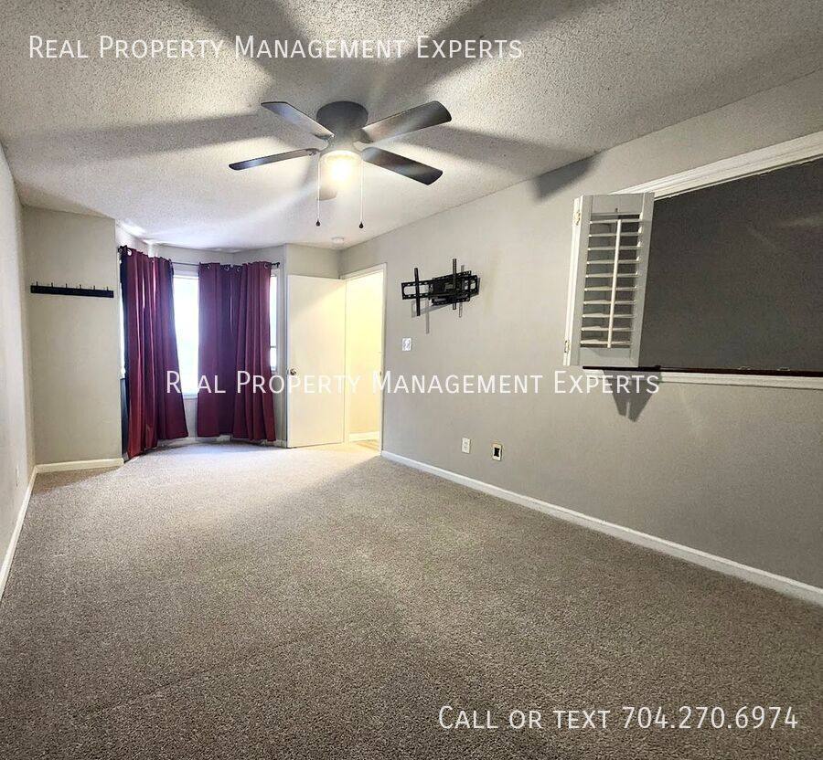 Townhouse for rent at 6022 Winged Elm Court, Charlotte, NC 28212