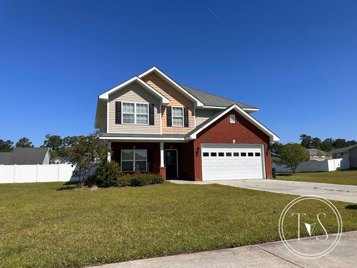 House for rent at 709 English Oak Dr, Hinesville, GA 31313