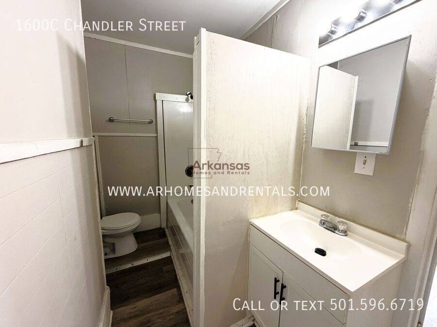 Apartment for rent at 1600C Chandler St, North Little Rock, AR 72114