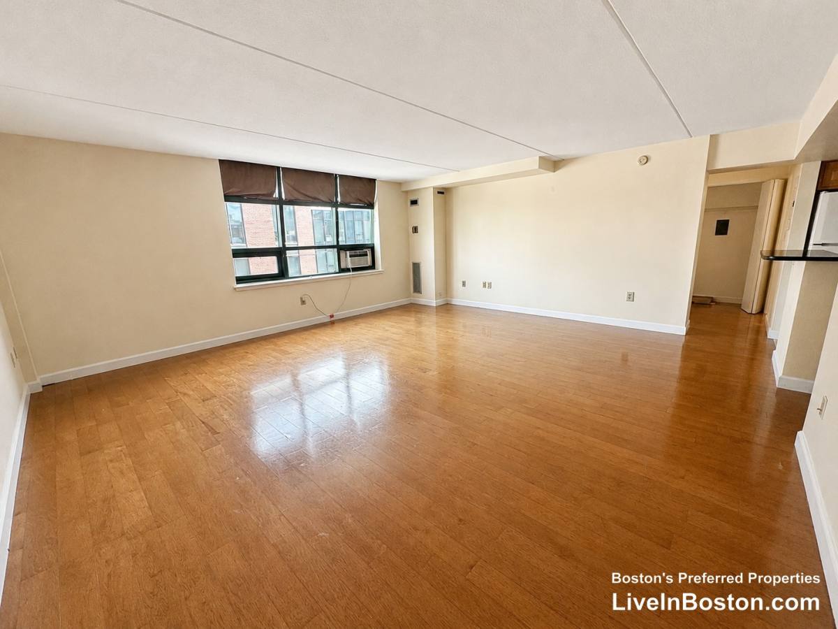 Apartment for rent at 108 Peterborough St #7E, Boston, MA 02215