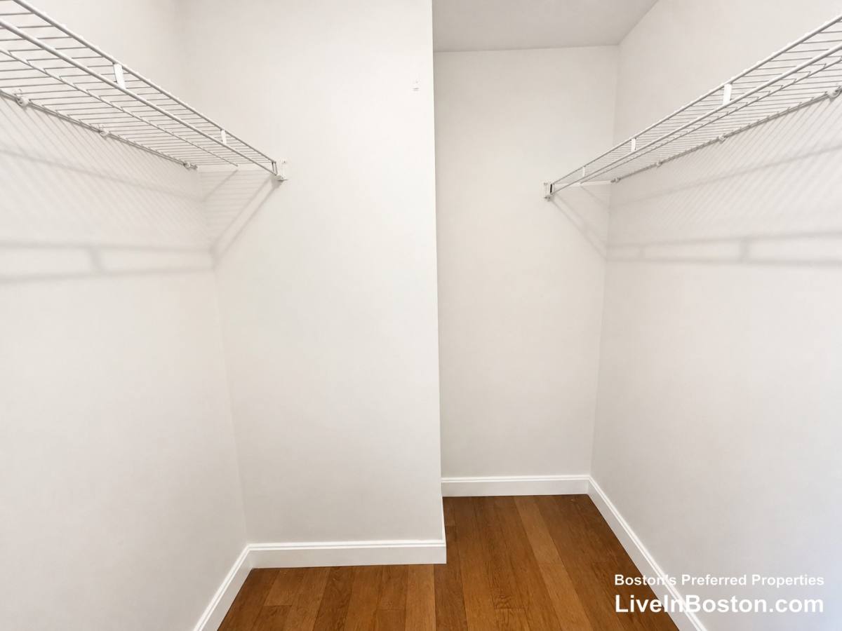 Apartment for rent at 108 Peterborough St #7E, Boston, MA 02215