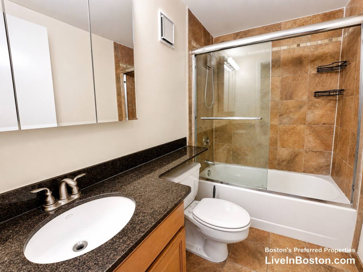 Apartment for rent at 108 Peterborough St #7E, Boston, MA 02215