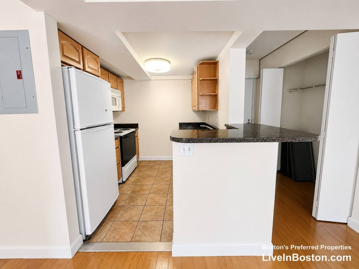 Apartment for rent at 108 Peterborough St #7E, Boston, MA 02215