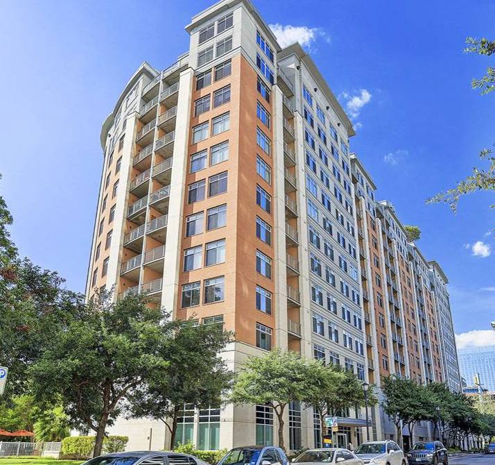 Apartment for rent at 54 Rainey St #ID6021, Austin, TX 78701