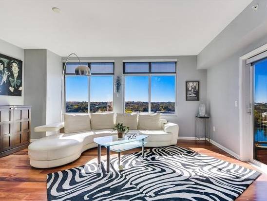 Apartment for rent at 54 Rainey St #ID6021, Austin, TX 78701