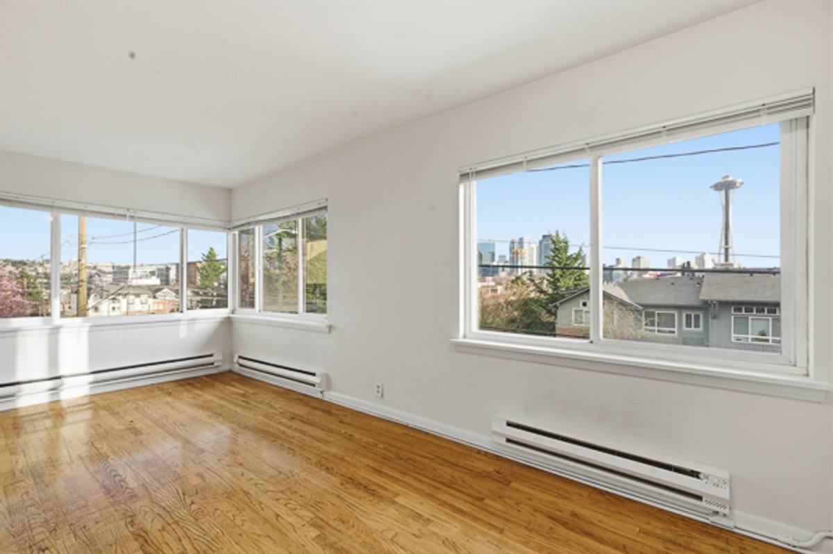 Apartment for rent at 372 Aloha St, Seattle, WA 98109