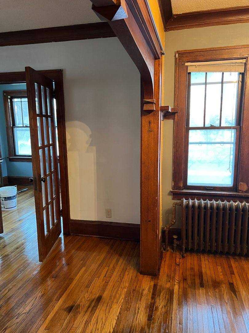 Apartment for rent at 613 Snelling Ave N, Saint Paul, MN 55104